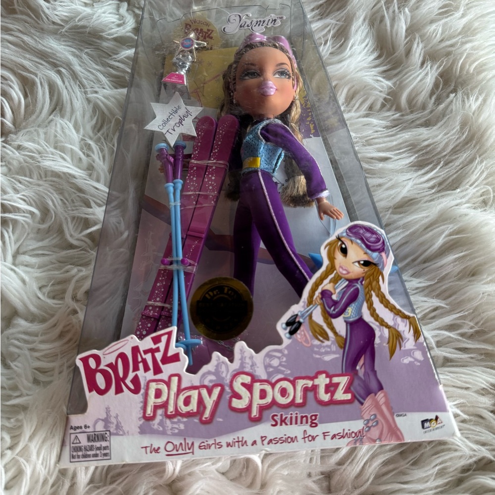 Bratz Play Sportz Skiing Yasmin